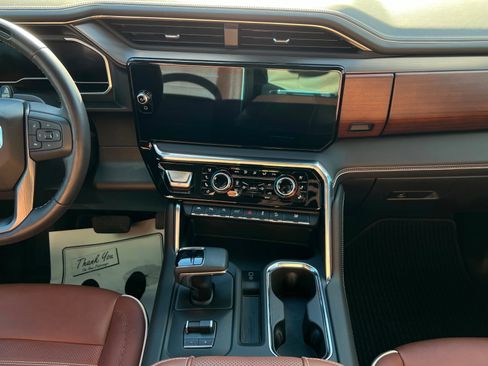 Used 2023 GMC Sierra 1500 Denali Ultimate image 13