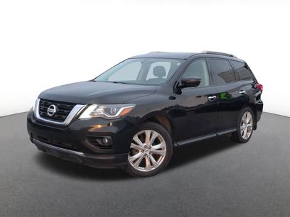 Used 2018 Nissan Pathfinder SL w/ SL Premium Package