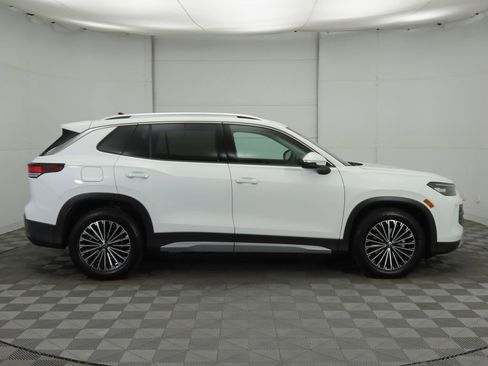 New 2026 Volkswagen Tiguan S FWD image 4