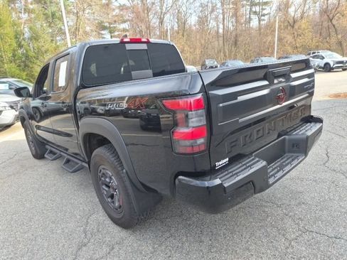 Used 2025 Nissan Frontier PRO-4X AWD/4WD image 10