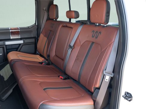 Used 2018 Ford F250 King Ranch w/ King Ranch Ultimate Package AWD/4WD image 15