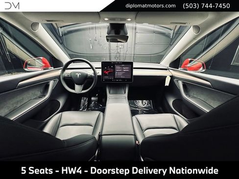 Used 2023 Tesla Model Y Long Range AWD/4WD image 29