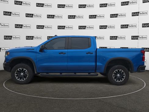 Used 2024 Chevrolet Silverado 1500 ZR2 w/ Technology Package AWD/4WD image 3