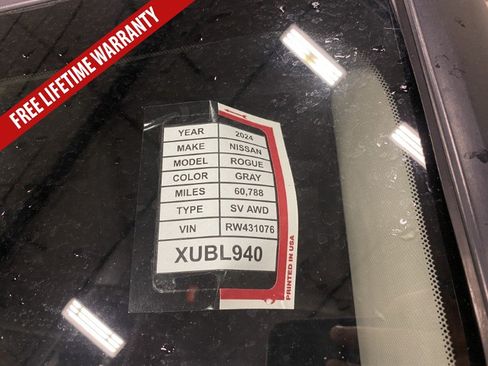 Used 2024 Nissan Rogue SV AWD/4WD image 39