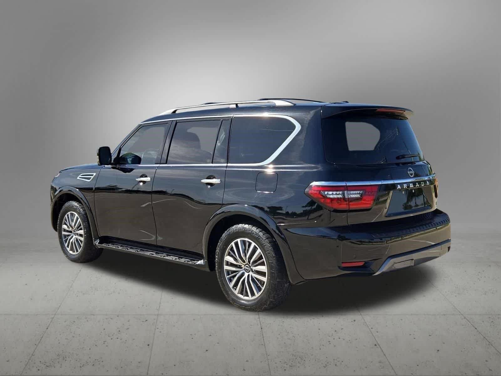 Used 2023 Nissan Armada SL w/ Captain's Chairs Package RWD image 4