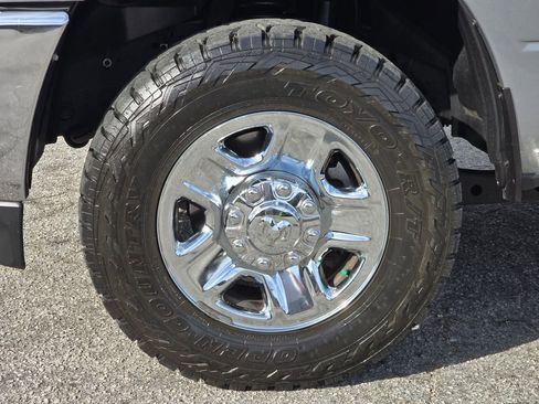 Used 2020 RAM 2500 Tradesman image 23