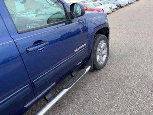 Used 2013 GMC Sierra 1500 SLT w/ SLT Convenience Package image 8