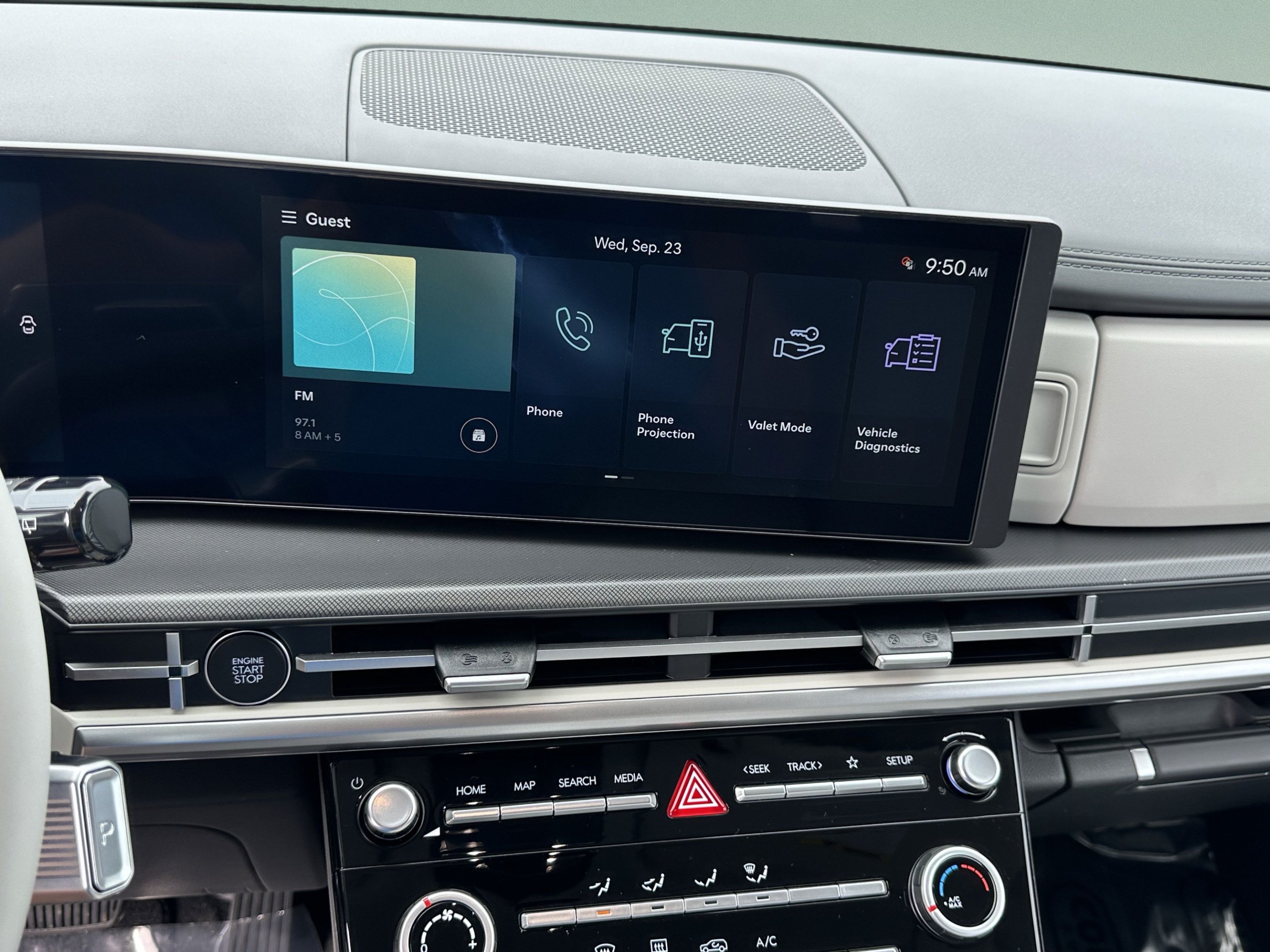 New 2027 Hyundai Santa Fe SE FWD image 23