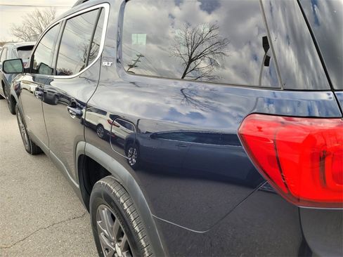 Used 2017 GMC Acadia SLT w/ LPO, Cargo Package image 5