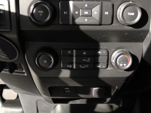 Used 2019 Ford F150 XL w/ XL Power Equipment Group image 23