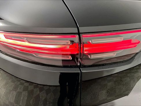 Used 2019 Porsche Cayenne S image 27