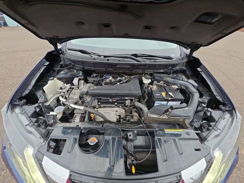 Certified 2017 Nissan Rogue S image 27