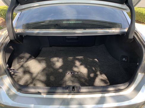 Used 2023 Lexus ES 350 w/ Premium Package image 30