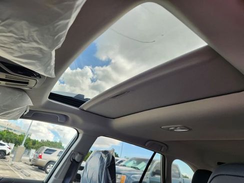 New 2025 Subaru Outback Touring XT image 15