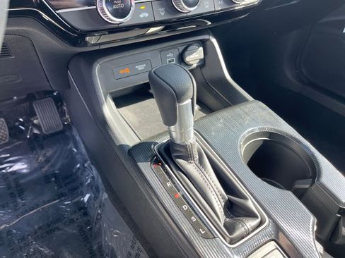 Used 2024 Honda Civic LX image 7