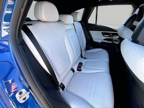 Used 2023 Mercedes-Benz GLC 300 image 19