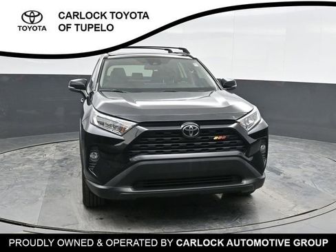 Used 2021 Toyota RAV4 XLE Premium image 6