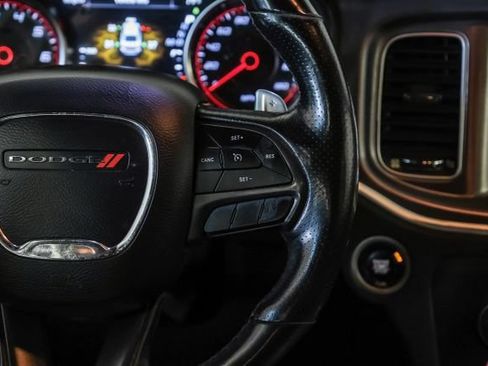 Used 2019 Dodge Charger Scat Pack w/ Driver Confidence Group RWD image 19