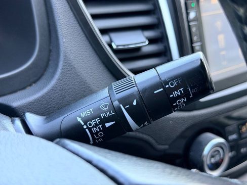 Used 2016 Honda CR-V Touring image 31