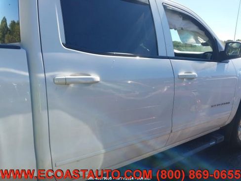 Used 2018 Chevrolet Silverado 1500 LT w/ All Star Edition image 6