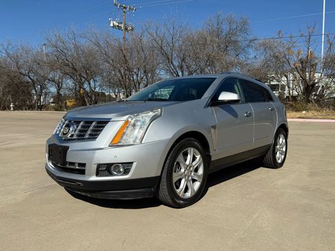 Used 2016 Cadillac SRX Performance image 2