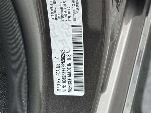 Used 2023 RAM 1500 Big Horn AWD/4WD image 18