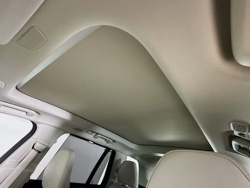 New 2026 Volvo XC90 T8 Ultra w/ Protection Package Premier image 23