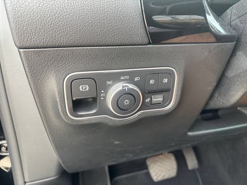 Used 2025 Mercedes-Benz GLA 250 image 26