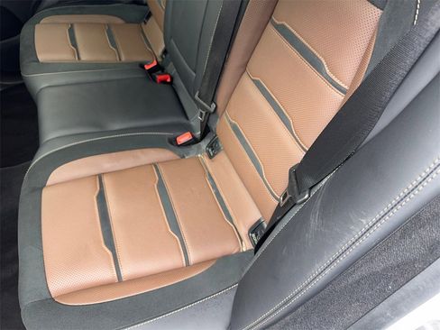 Used 2024 Mercedes-Benz GLE 53 AMG 4MATIC Coupe w/ Driver Assistance Package image 52