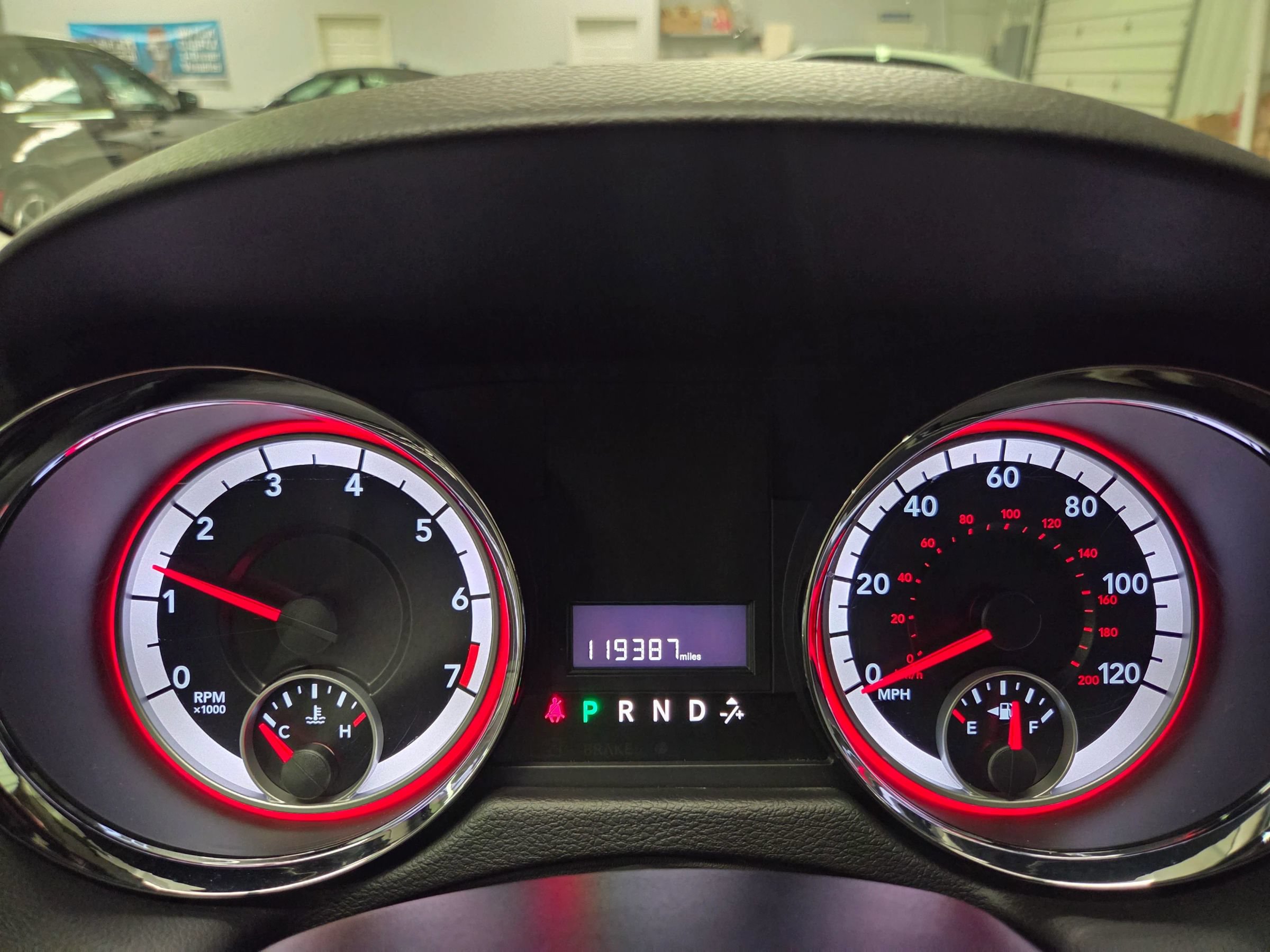 Used 2013 Dodge Grand Caravan SE FWD image 17