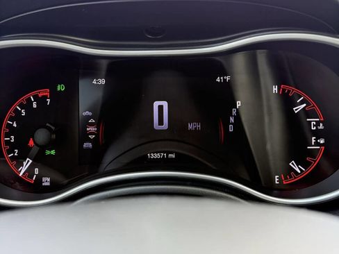 Used 2020 Dodge Durango SXT w/ Trailer Tow Group IV image 3