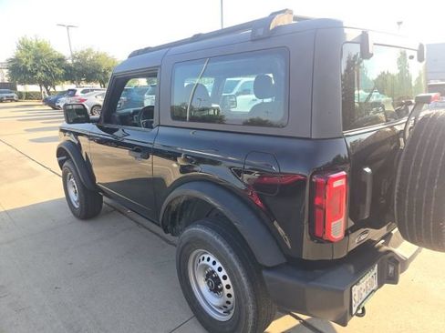 Used 2022 Ford Bronco 2-Door AWD/4WD image 4