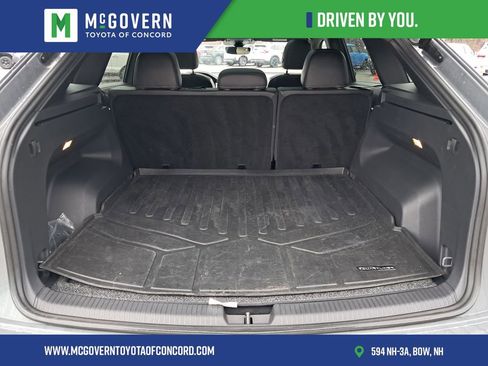 Used 2021 Volkswagen Atlas Cross Sport SEL AWD/4WD image 5