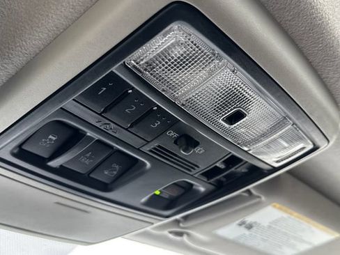 Used 2019 Toyota 4Runner Limited image 22