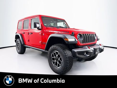 Used 2024 Jeep Wrangler Unlimited Rubicon w/ Safety Group AWD/4WD image 1