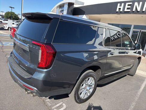 Used 2021 GMC Yukon XL Denali image 5