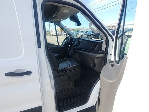 Used 2020 Ford Transit 250 Base image 14