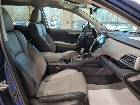 Used 2021 Subaru Outback Limited w/ Popular Package #2 image 16