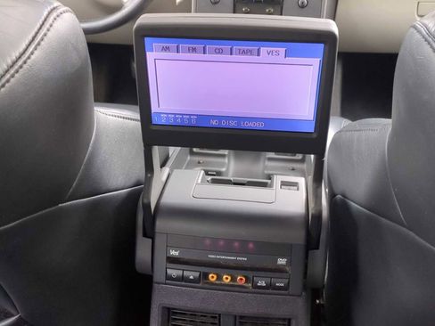 Used 2006 Chrysler 300 SRT8 w/ SRT Option Group I image 35