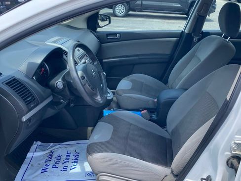 Used 2011 Nissan Sentra 2.0 SR FWD image 6
