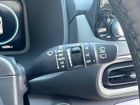 Certified 2022 Hyundai Kona Limited w/ Cargo Package FWD image 25