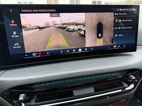 Certified 2025 BMW i4 xDrive40i w/ Premium Package image 22