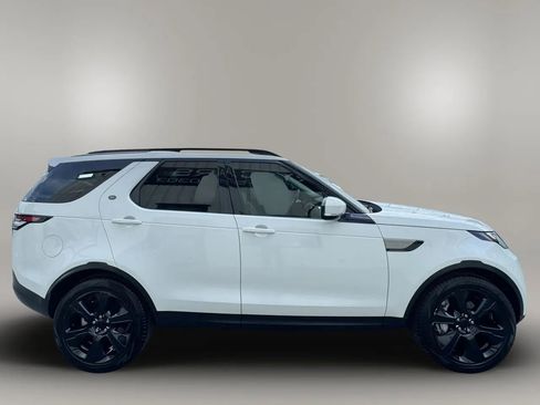 Used 2018 Land Rover Discovery SE AWD/4WD image 4