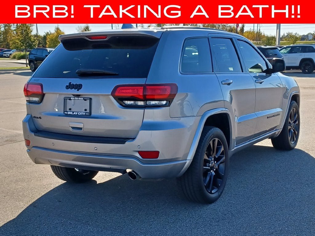 Used 2020 Jeep Grand Cherokee Altitude AWD/4WD image 4