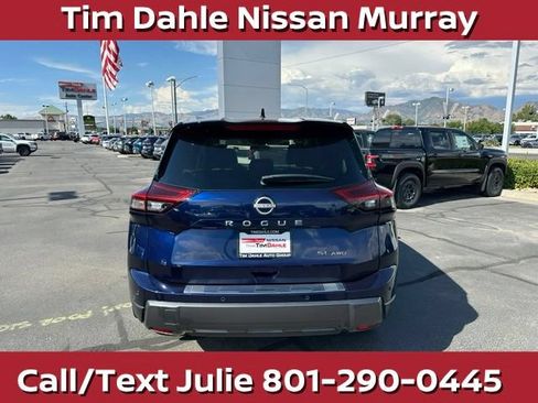Used 2025 Nissan Rogue SL w/ SL Premium Package AWD/4WD image 10