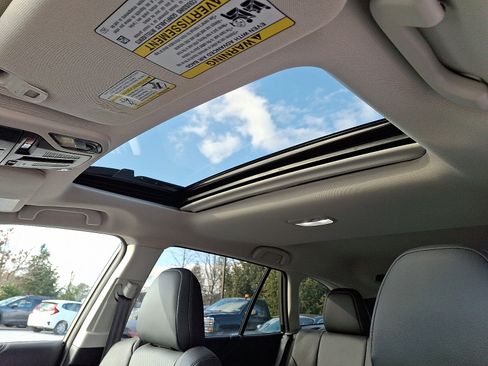 Certified 2024 Subaru Outback Limited image 14