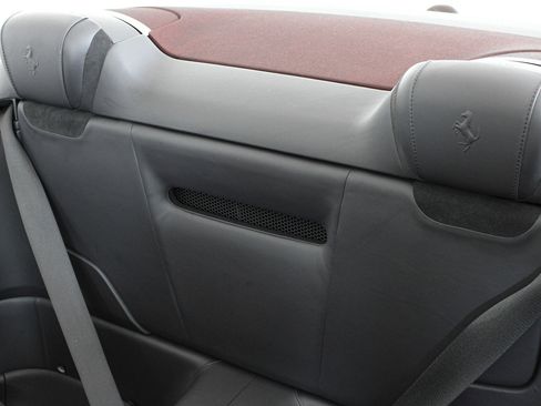 Certified 2024 Ferrari Roma Spider RWD image 44