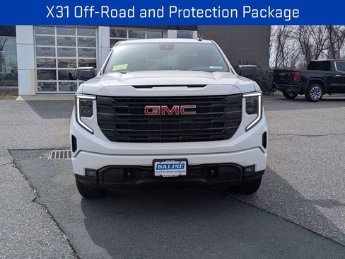 New 2026 GMC Sierra 1500 Elevation image 8