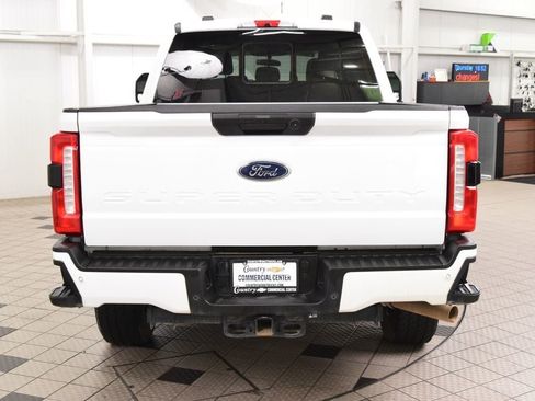 Used 2024 Ford F250 XL w/ STX Appearance Package AWD/4WD image 4