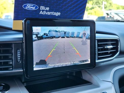 Certified 2023 Ford Explorer XLT w/ Equipment Group 202A AWD/4WD image 23
